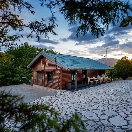 קרפניסיון Chalet Likouresi Village מראה חיצוני תמונה